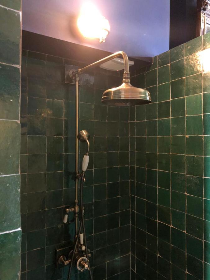 Sint Andries Suites Antwerpen Bagian luar foto